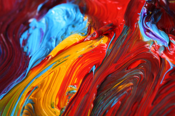 mixed oil paint with paintbrush