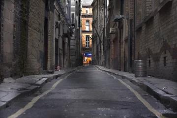 Acrylic prints Narrow Alley Looking down a long dark back alley