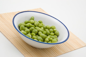 Fresh green peas