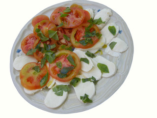 Tomaten, Mozzarella mit Basilikum