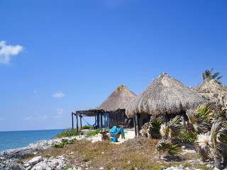 paillottes...et cabanes