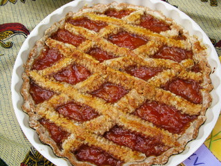 Linzertorte. Gateau aux abricots.
