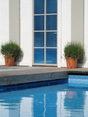 swimmingpool