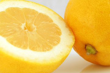 yellow lemon