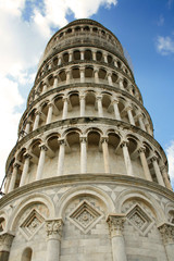 Fototapeta premium piza tower in the sky