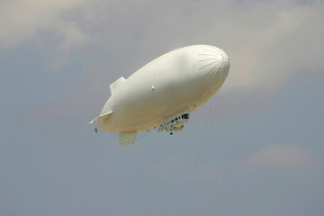 Blank Blimp
