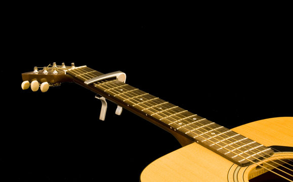 guitare avec capodastre
