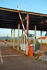 Old control customs post between Serbia and Romania