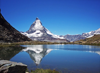 Ein Bergsee und sein Mythos - Matterhorn