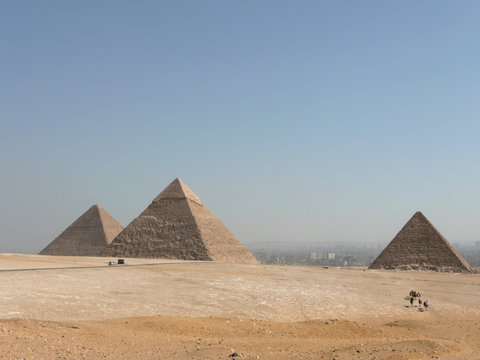 Les pyramides du plateau de Gizeh