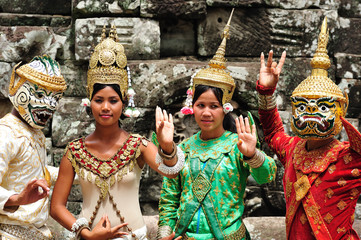 Cambodia; Angkor; dancer - 7594353