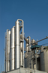 Distillation columns