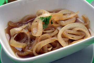 Zwiebelsuppe
