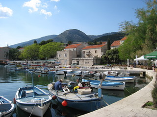 Fototapeta na wymiar Vieux port - Croatie / Croatia