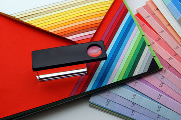 Papier und Farbmuster