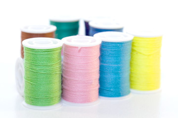 Different colors threads