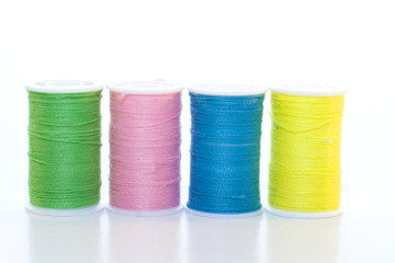 Different colors threads
