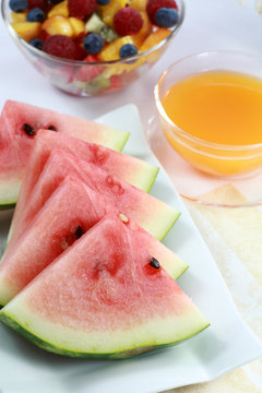 Healthy snack - fruits and juice