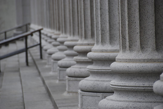 Perspective view of large freestone columns