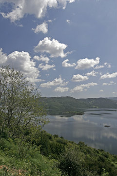 m Lago della Liscia, Seenlandschaft auf Sardinien