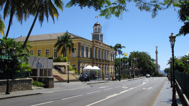 mairie de Saint Denis