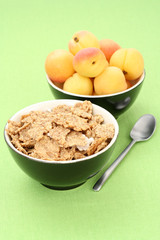 musli and apricots