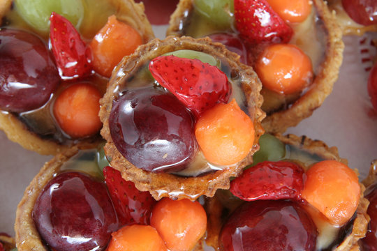 fruit tarlets cake