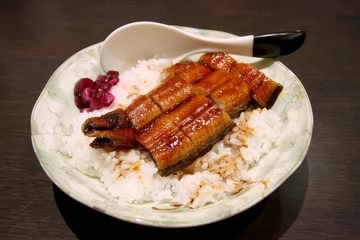 Unagi with rice