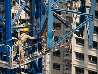 Tower Crane Height Extension Construction