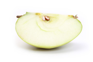 slice a green apple