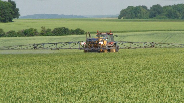 Pulv&eacute;risation de pesticides