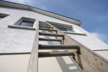 Extension Ladder and House