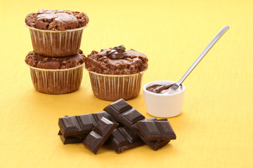 chocolate muffins