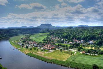Fototapeta na wymiar Elbe Sandstone Mountains widok z Baszty