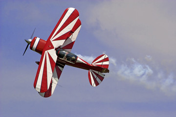 Red white biplane - obrazy, fototapety, plakaty