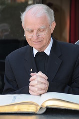 Pastor