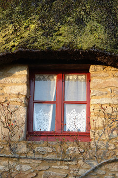 fen&ecirc;tre de chaumi&egrave;re