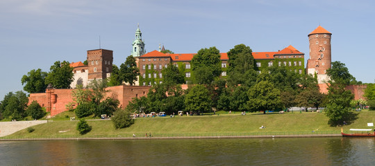 Naklejka premium Panorama of Wawel Castle in Krakow