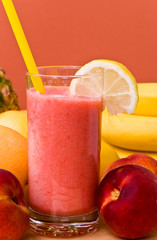 pfirsich-nektarinen saft,frisch gepresst