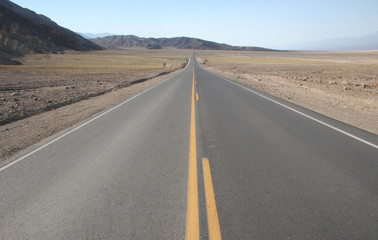 Road in Death Valley national park