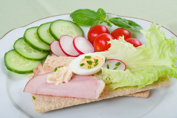 dietetic sandwich