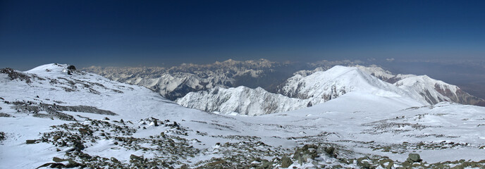 Zaalay range west to Lenin peak