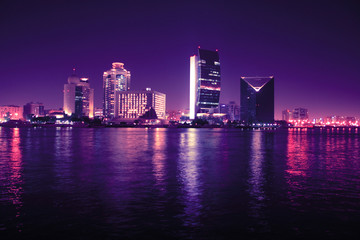 Fototapeta premium Dubai at night, united arab emirates