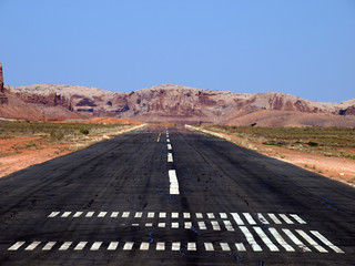 airport runway 01