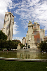 Fototapeta na wymiar Plaza Hiszpanii w Madrycie