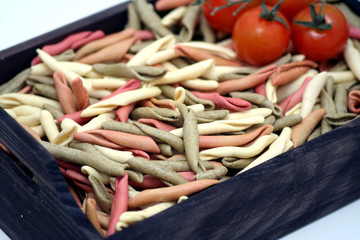 Fusilli tricolore