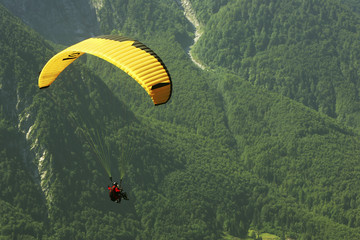 Parachute gliding