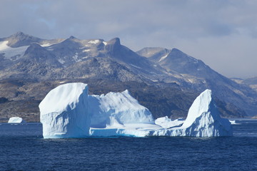 Obraz premium Eisberg vor Grönland