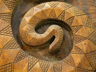 Wooden Snake © Yali Shi