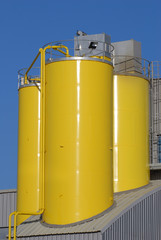 Silos jaunes